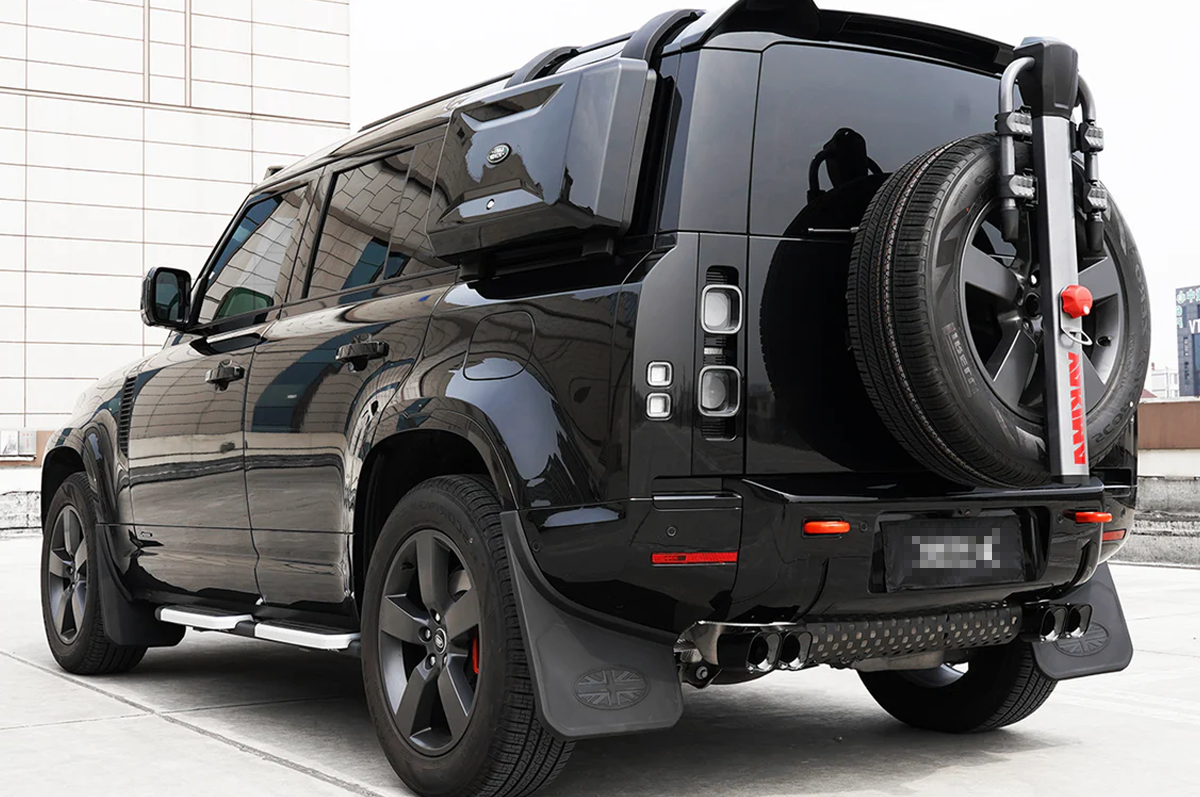 Black Union Jack Mud Flaps - Black ABS Mud Flaps – Compatible with Defender