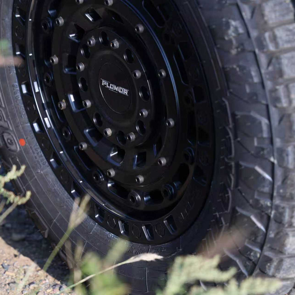 Forged for Strength: PLOMOR 18-Inch Beadlock Wheels for Toyota LC250
