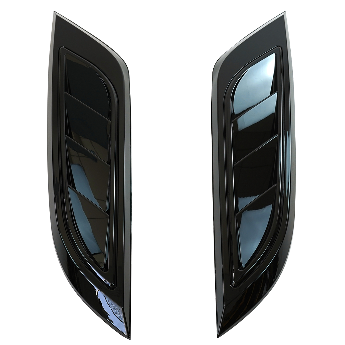 Bonnet Insert – One-Piece Aerodynamic Design-1