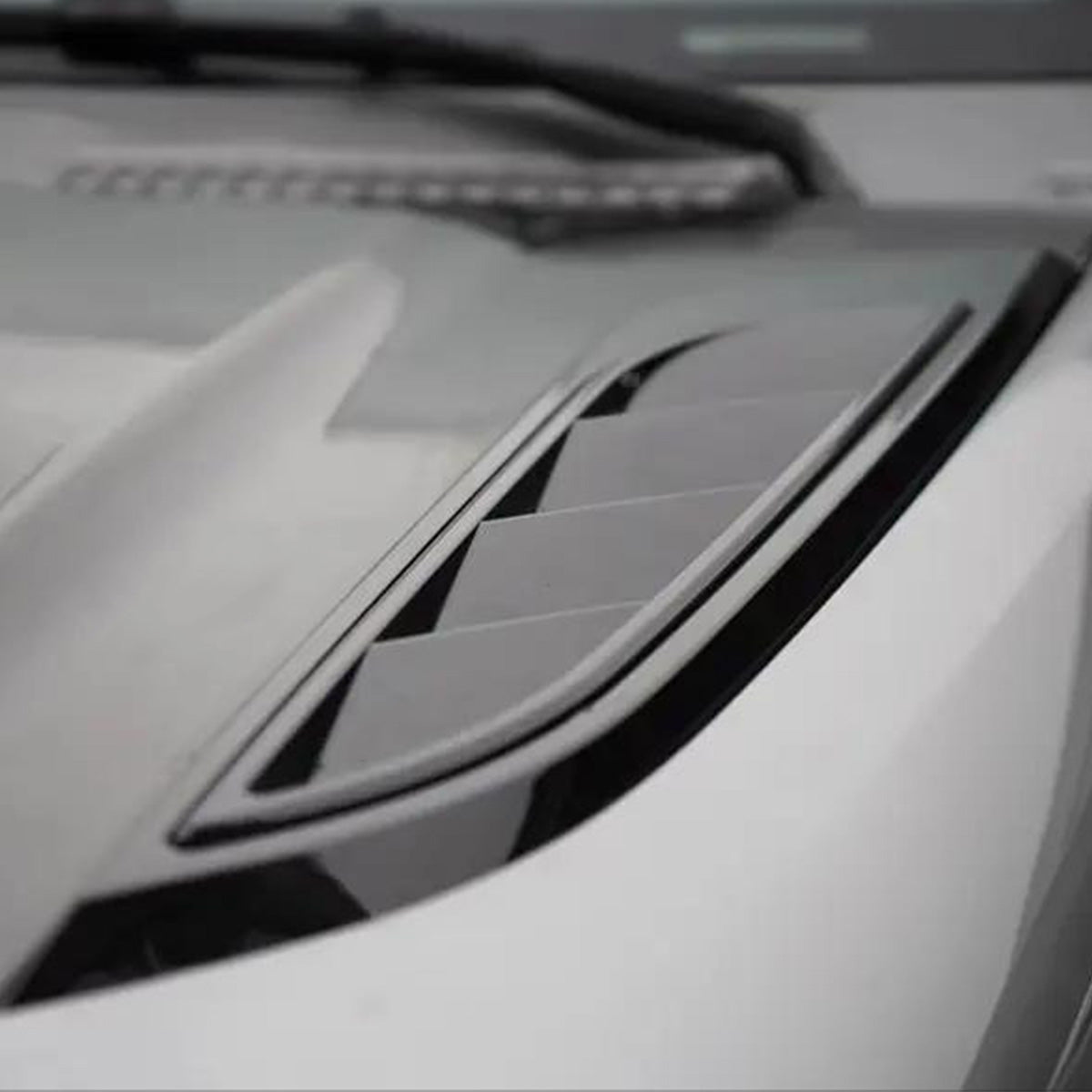 Bonnet Insert – One-Piece Aerodynamic Design-6