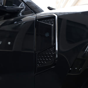 OEM integration look side vent cover Defender 110