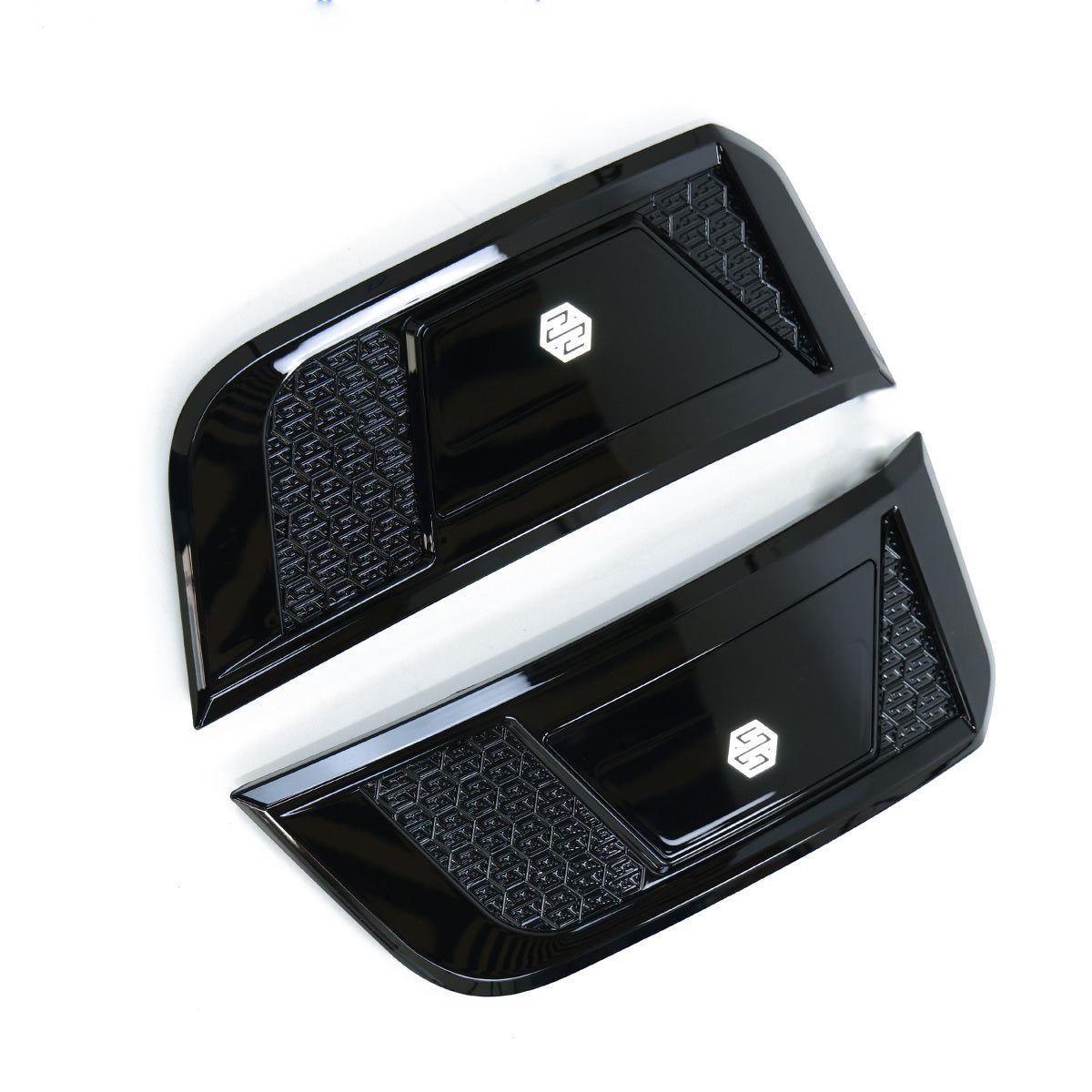 Studio shot side vent cover for Defender 90/110