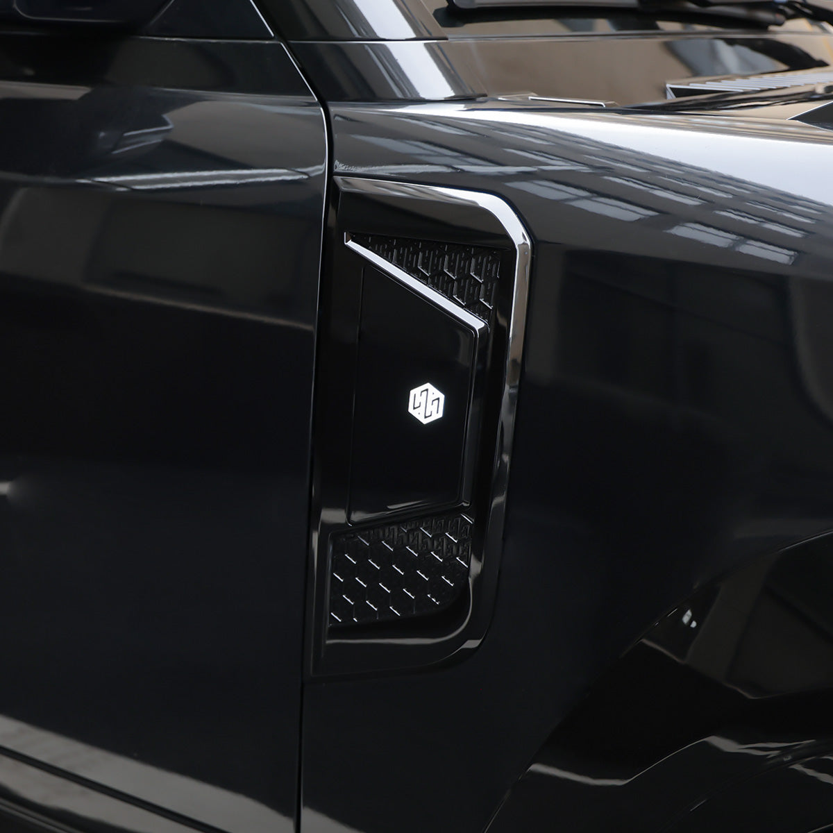 off road scene installed side vent styling Defender