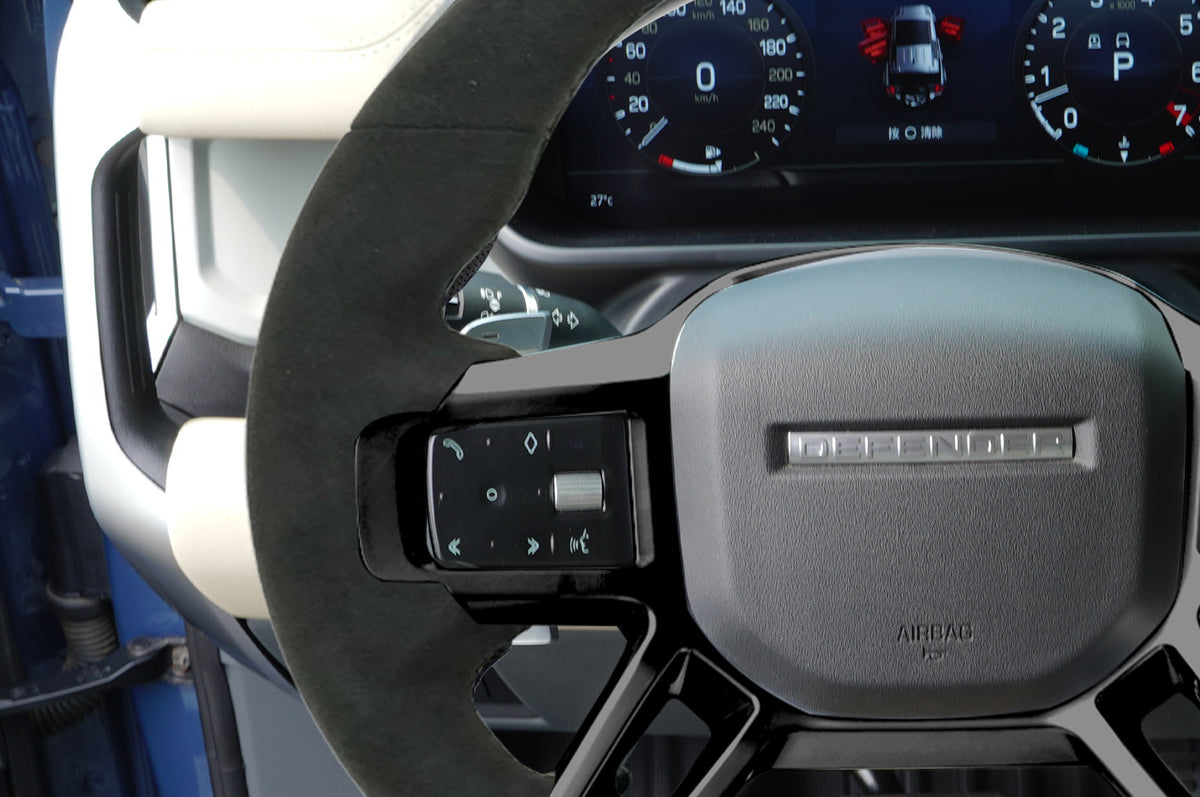 	Full Alcantara Finish - Flat-Bottom Performance Steering Wheel – Nappa / Alcantara / Alcantara + Carbon Fiber