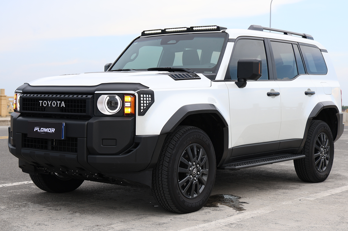 Drill-Free Installation with OEM Clips & 3M Tape - Wide Body Fender Flares for Toyota Land Cruiser LC250 – Matte Black ABS