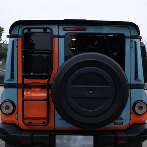 PLOMOR Rear Roof Spoiler perfectly installed on the INEOS Grenadier rear edge, providing a clean, factory-style look.