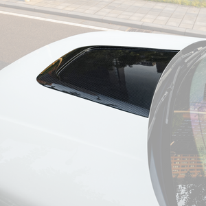 PLOMOR full dry carbon fibre exterior kit for Range Rover L460 (2023+), featuring lightweight construction, high rigidity, and a comprehensive set of aerodynamic components.