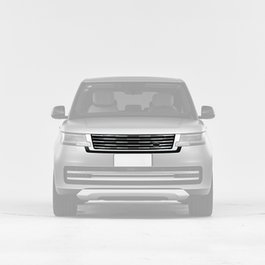 PLOMOR SV-style front grille close-up for Range Rover L461, highlighting the durable ABS construction, premium chrome plating, and precise OEM fitment clips.