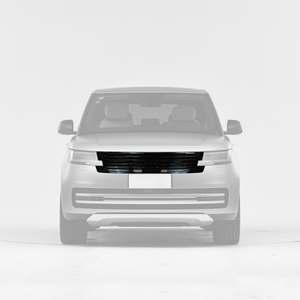 PLOMOR SV-style front grille close-up for Range Rover L461, highlighting the durable ABS construction, premium chrome plating, and precise OEM fitment clips.