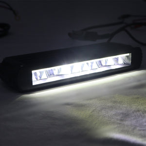 PLOMOR slimline LED light bar for Ineos Grenadier. Features durable aluminum housing and dual-mode white/amber illumination for auxiliary and signaling use.