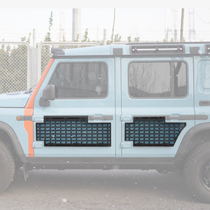 PLOMOR heavy-duty steel body side PLOMOR heavy-duty steel body side utility panel for Ineos Grenadier. Features a MOLLE grid system for mounting exterior overlanding and recovery gear.