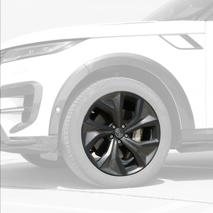 Close-up view of the forged alloy wheel for Range Rover Sport L461, highlighting the precision of the carbon fibre detailing and lightweight construction.
