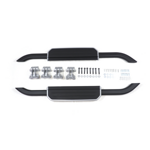 Black trim aluminium side steps close-up for Defender 110