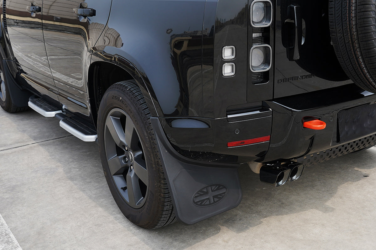 Mud Flaps- Union Jack Design - PLOMOR UK Flag Mud Flaps for Land Rover Defender 90 / 110 L663 2020+