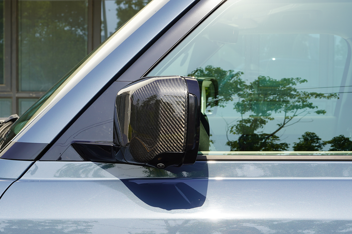 Easy stick-on or clip-on installation. - PLOMOR Carbon Fiber Mirror Covers for Land Rover Defender 90/110/130