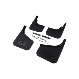PLOMOR Defender L663 Mud Flaps Close-Up Detail | Black ABS Finish