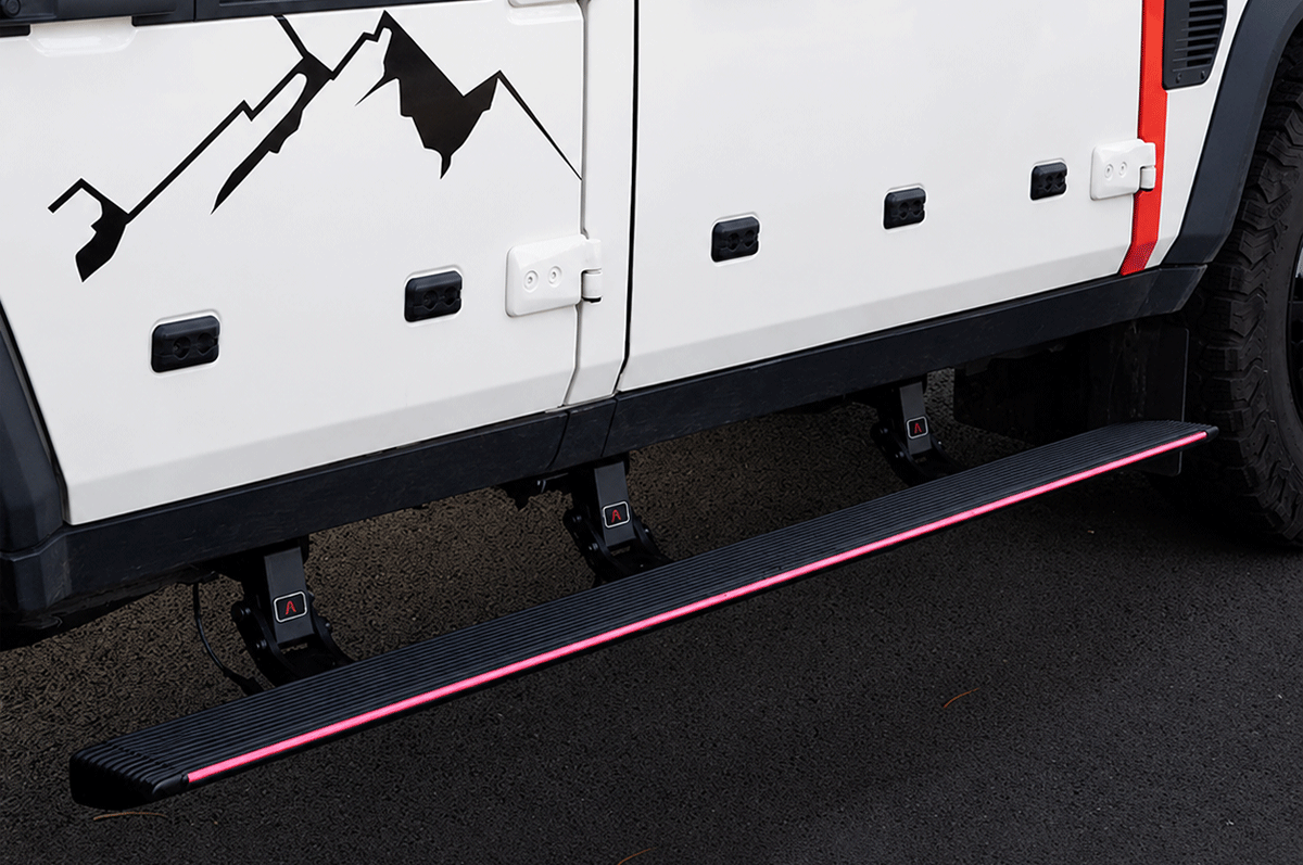 Automatic Extend & Retract - PLOMOR Electric Side Steps with LED Light Bar for INEOS Grenadier 2023–2025 | Automatic Power Running Boards