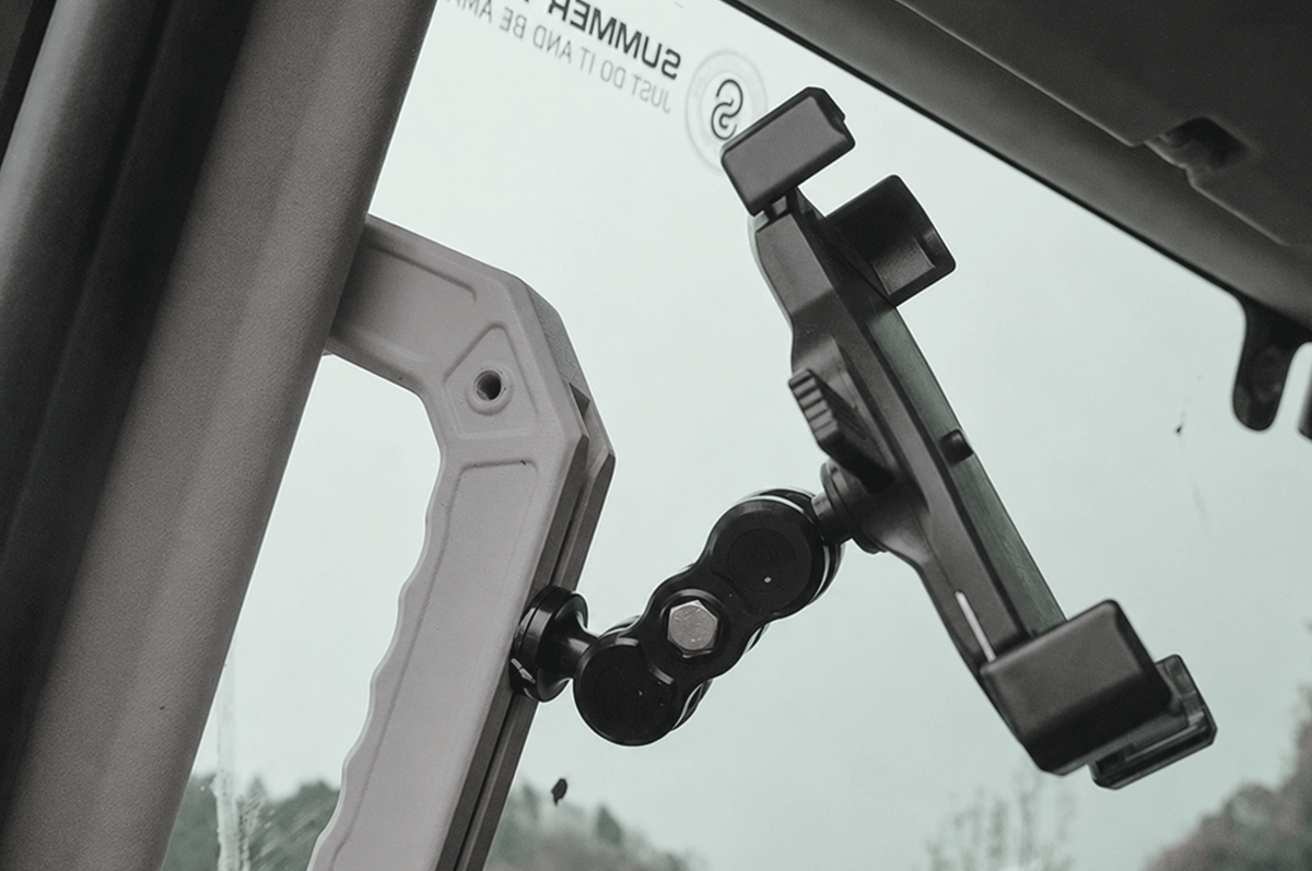 CNC Aluminum Construction - PLOMOR White CNC Aluminum Driver A-Pillar Grab Handle for Ineos Grenadier 2022–2026