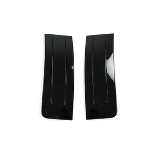 Range Rover L460 highway driving carbon fiber side vent trim aerodynamic look