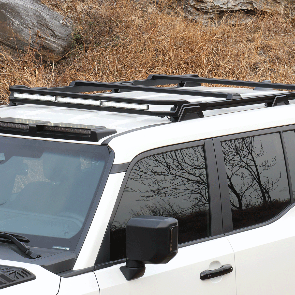 Land Cruiser 1958 aluminium roof light frame upgrade