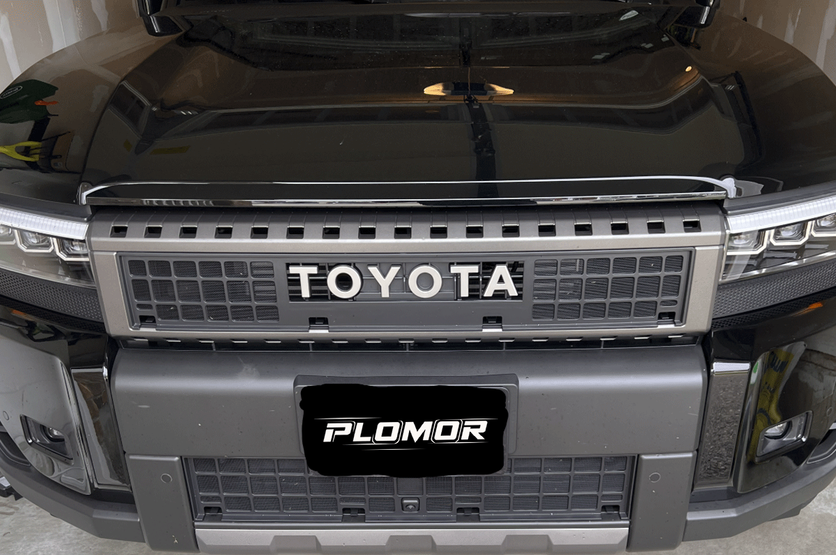 Reduces the risk of engine and radiator damage. - Toyota Land Cruiser LC250 Front Grille Engine Bug Mesh & Radiator Guard (2024-2027)