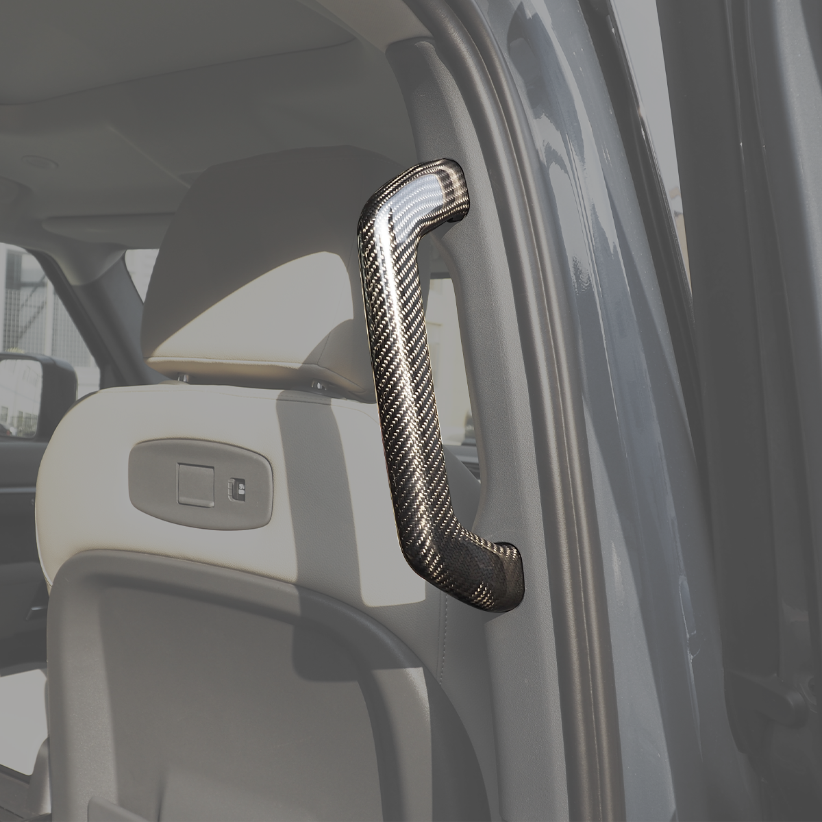 Land Rover Defender 90/110/130 – Step-by-Step Carbon Fiber Grab Handles Installation