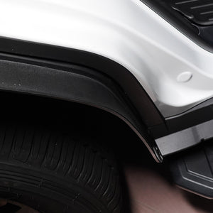 lc250-black-abs-rear-fender-liner.webp