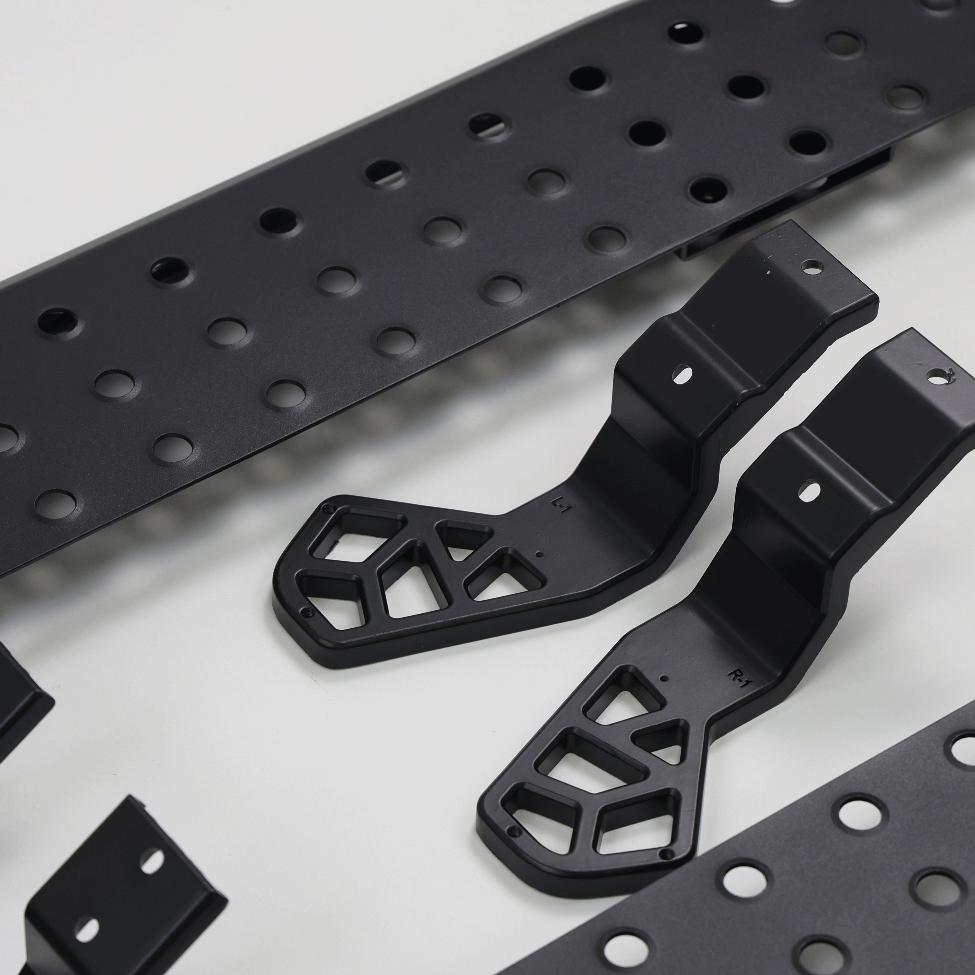 LC250 steel rock slider side steps for off-road protection