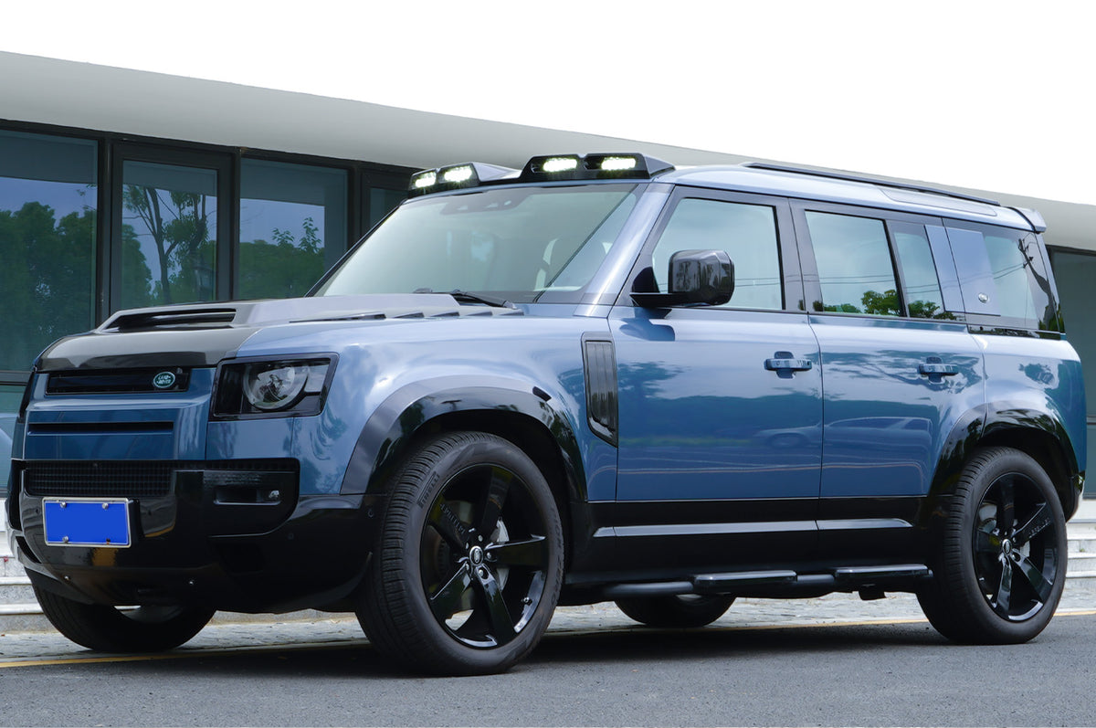 Easy installation, no drilling required - Land Rover Defender 90/110/130 Roof Light Bar – 4 LED ABS & Carbon Fiber (No Drill)