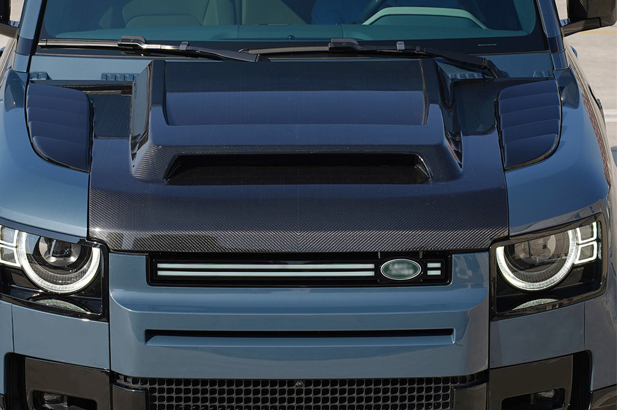 Raised One-Piece Design - PLOMOR Defender 90/110 One-Piece Carbon Fiber Engine Hood – Lightweight & Aerodynamic Upgrade
