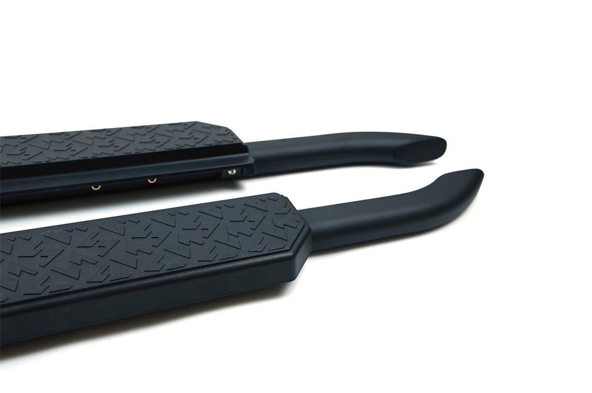 Fixed Running Boards – Black - PLOMOR Land Rover Defender 90/110 Fixed Side Steps – ABS & Aluminium Black Running Boards (L663)