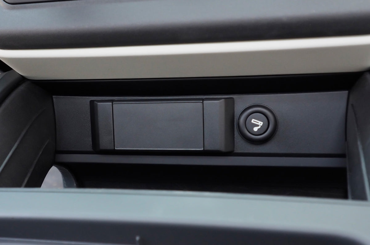 	Flip Cover for Easy Access - PLOMOR Land Rover Defender 90/110 USB Port Protective Cover – OEM Style Dust & Dirt Protection