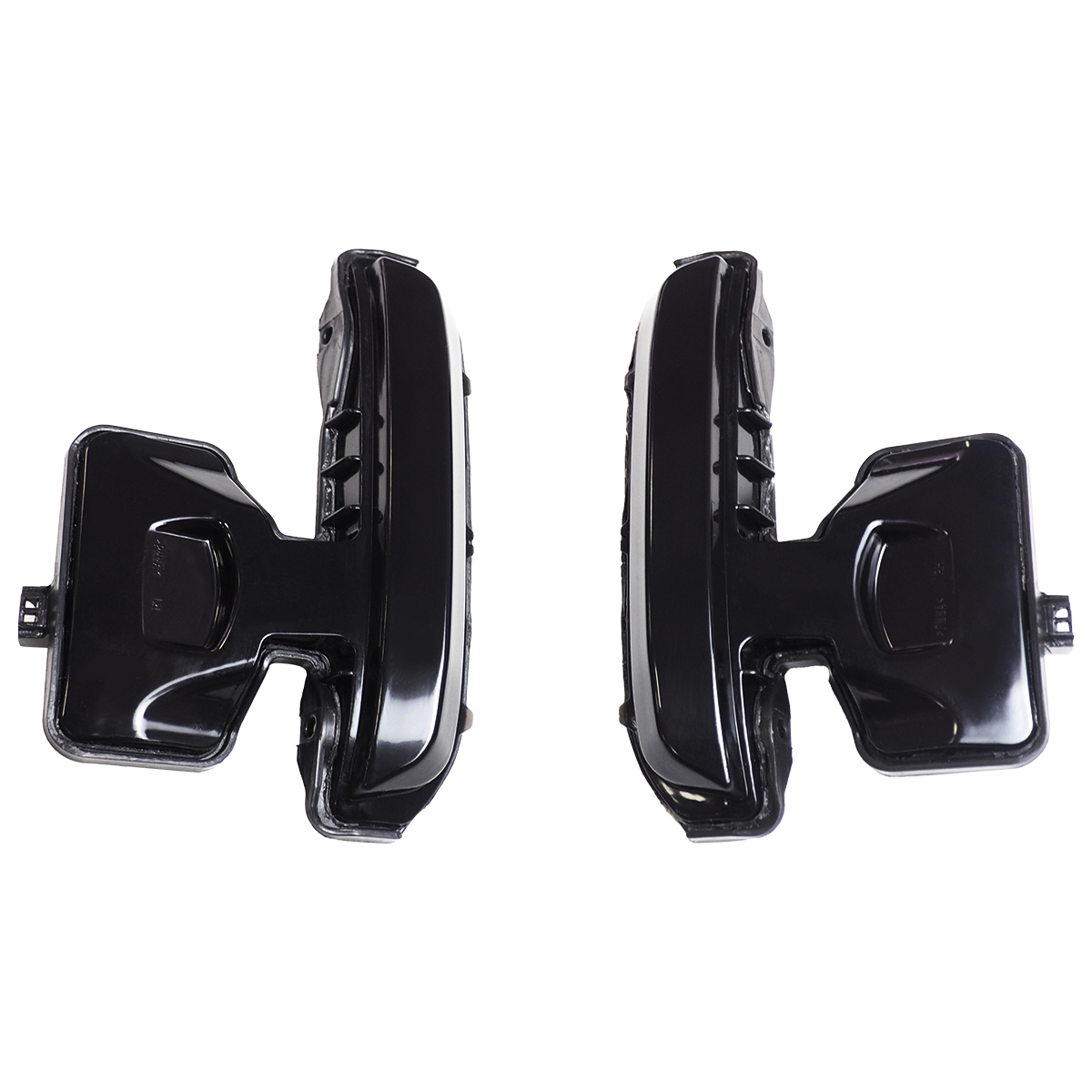 PLOMOR Dynamic Amber LED Side Mirror Indicator front view for Land Rover Defender 90/110/130 L663