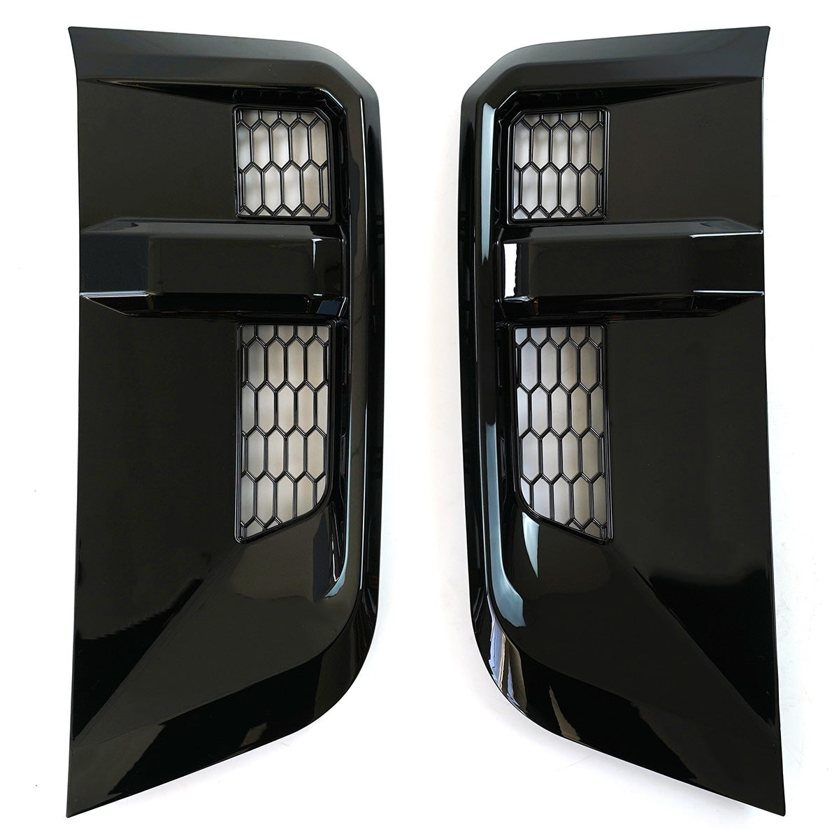 Carbon Fibre Side Vent Cover for Defender – Angle View