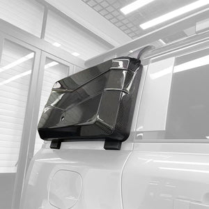 PLOMOR V-Shaped Carbon Fibre Side Backpack Front Angle for Defender 90/110/130