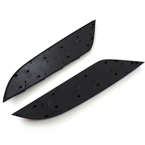 Angled view of PLOMOR Dual-Fin Hood Vent Trim on Defender 90 110 130