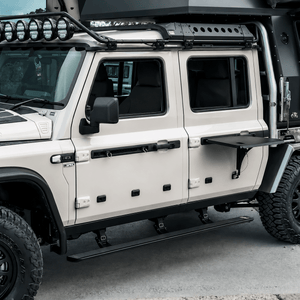 PLOMOR electric running boards installed on INEOS Grenadier Quartermaster