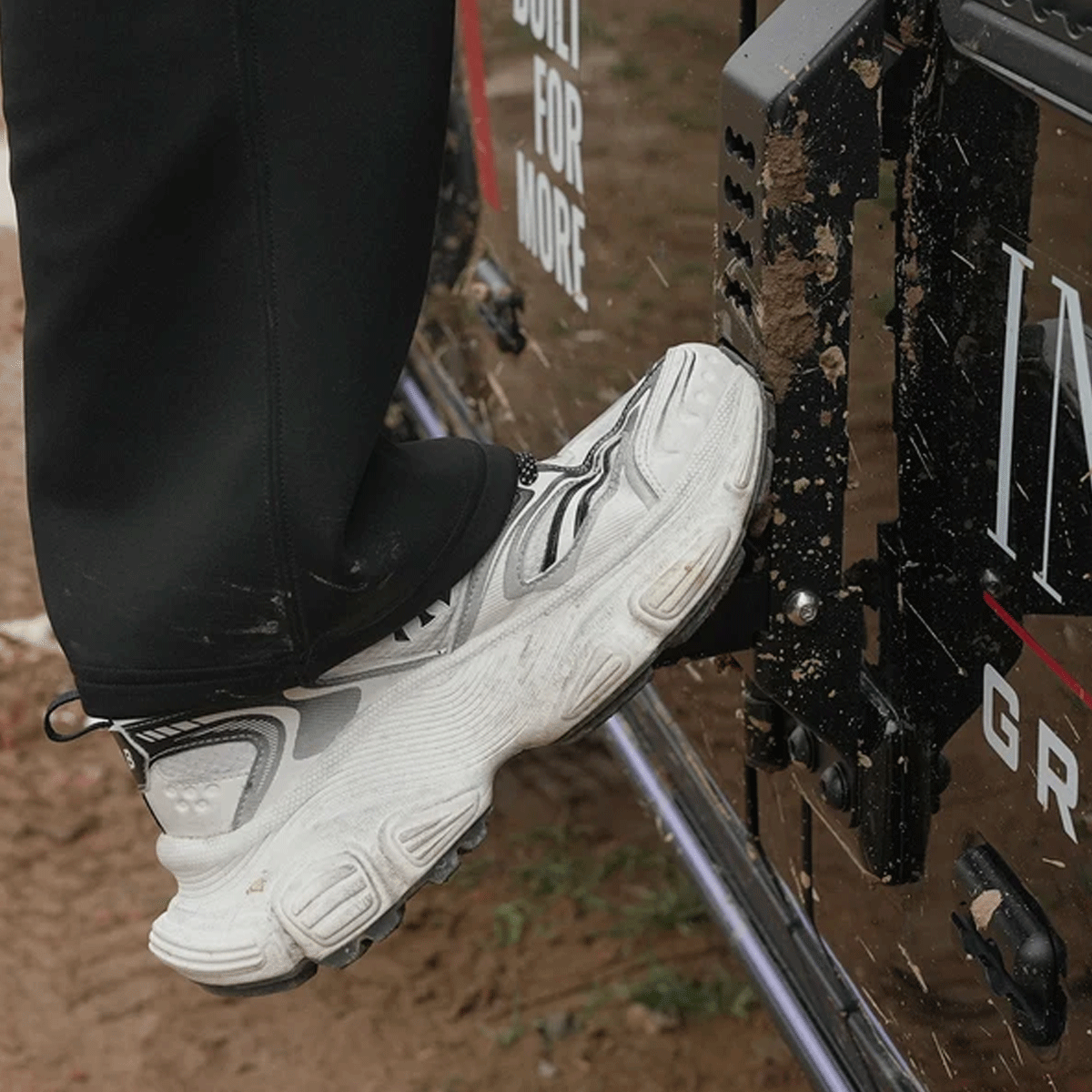 INEOS Grenadier roof access step for roof cargo