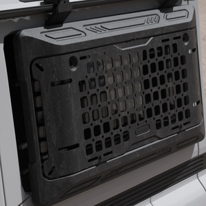 plomor-ineos-grenadier-molle-rear-side-window-storage-panel-off-road.jpg