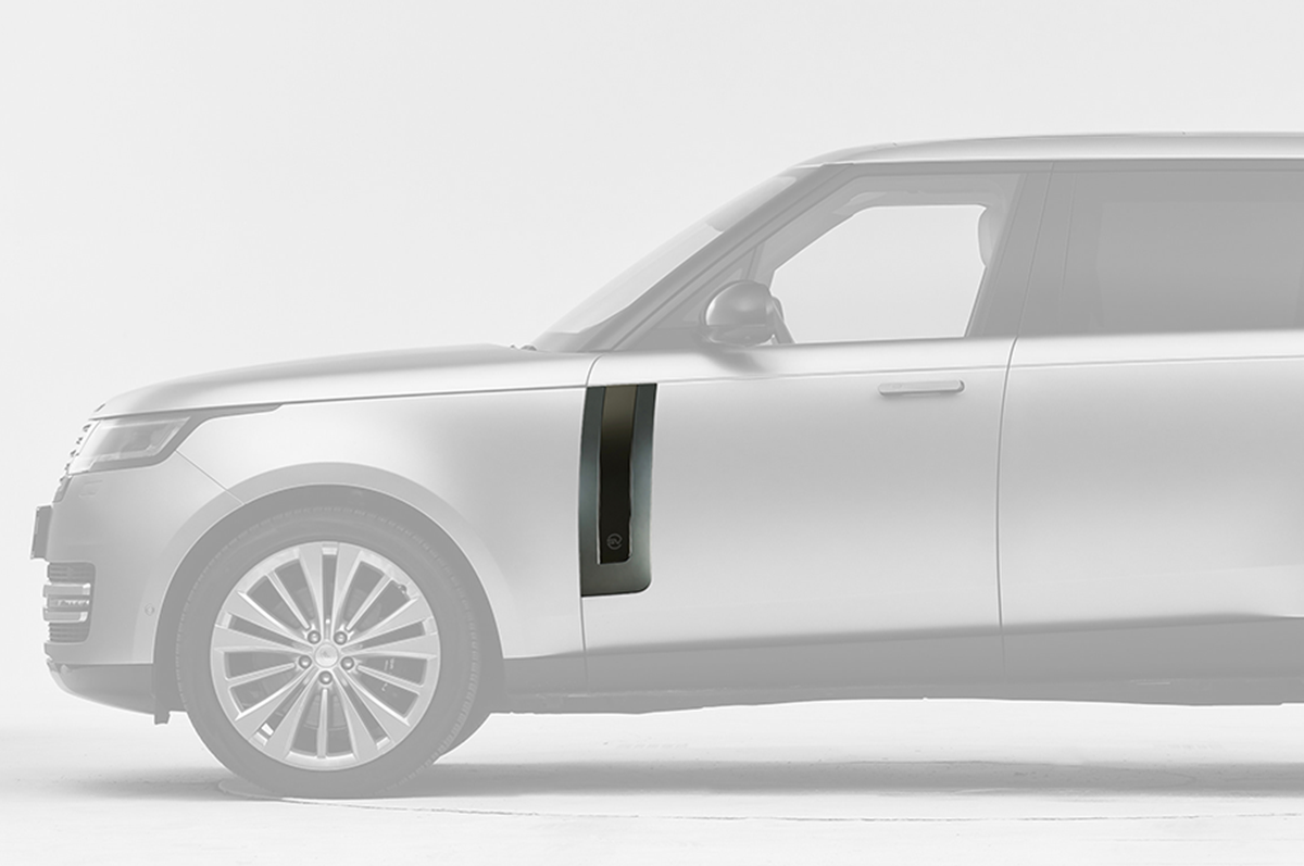 Multiple finishes - PLOMOR Range Rover L460 Dry Carbon Fiber Side Vent Trim | Gloss Black OEM Fit 2023+