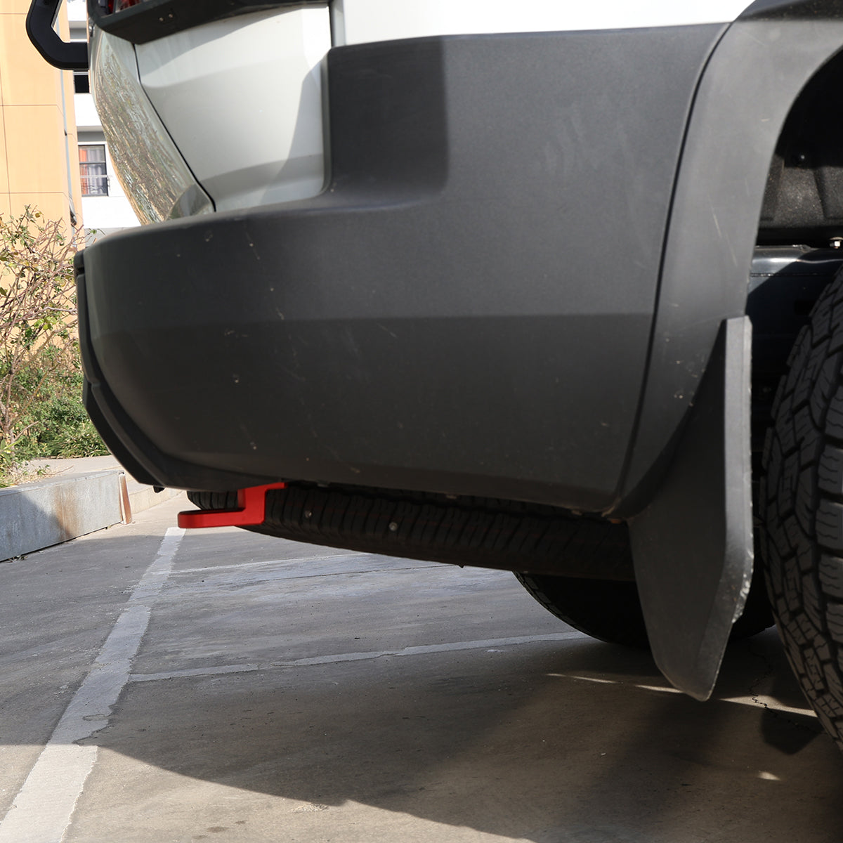 PLOMOR LC250 Recovery Tow Hook Kit Packaging