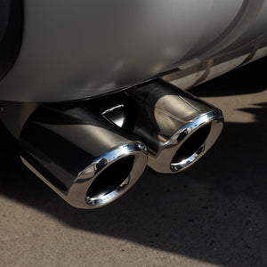 PLOMOR Quad Exhaust Tips Installed on Land Rover Defender 110
