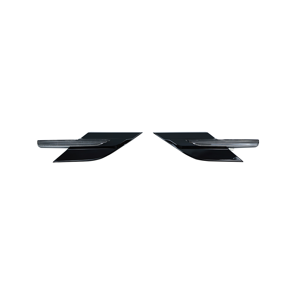 Pair of Range Rover fender side indicator / turn-signal trim pieces in gloss black with clear lens, left and right, transparent background.
