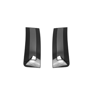 PLOMOR Range Rover L460 genuine carbon fiber tailgate cover detail