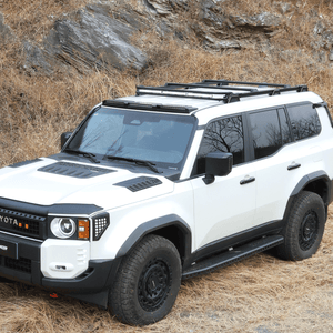 PLOMOR aluminium front roof frame for Toyota Land Cruiser LC250 with triple LED lights