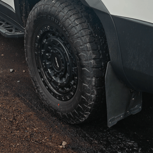 PLOMOR rubber mud flaps for Toyota Land Cruiser LC250 and Land Cruiser 1958