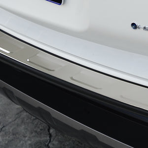 Toyota Land Cruiser LC250 rear tailgate protector installed