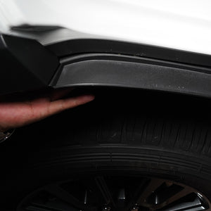 lc250-rear-liners-installed.webp